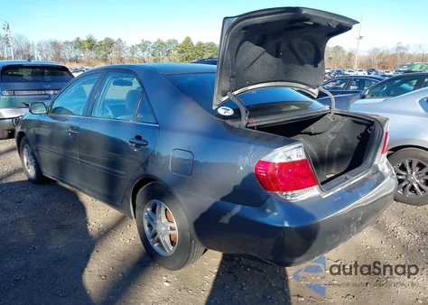 2005 Toyota Camry Le из США, поврежденный, VIN 4T1BE32K15U561975